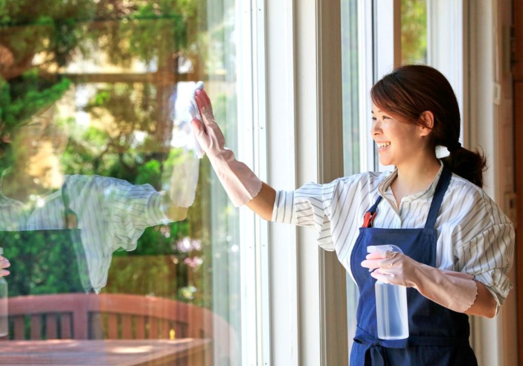 how can busy families manage a deep clean