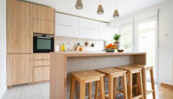 Why Clutter Makes Homes Feel Dirtier Much Faster